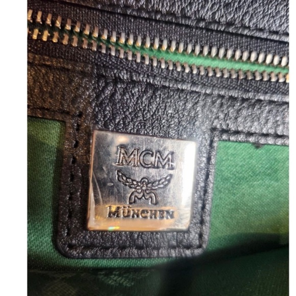 MCM Stark Backpack - Picture 3 of 12